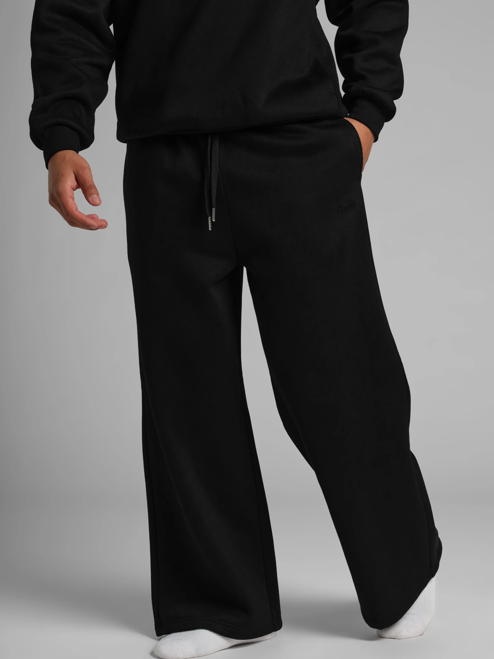 Basic Wide Leg Sweatpants - Image 38