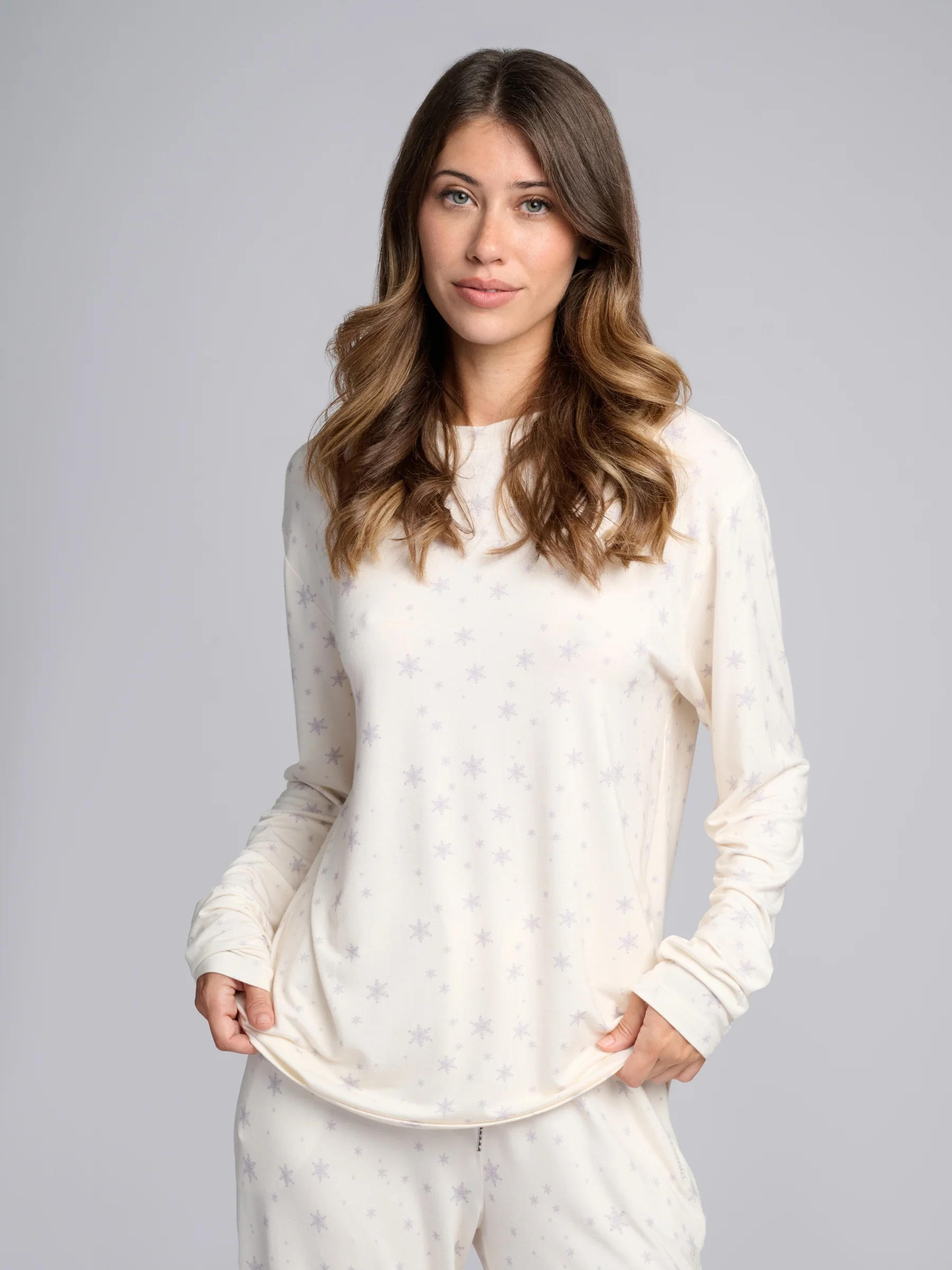 Cloud Lounge Long Sleeve Tee - Image 37