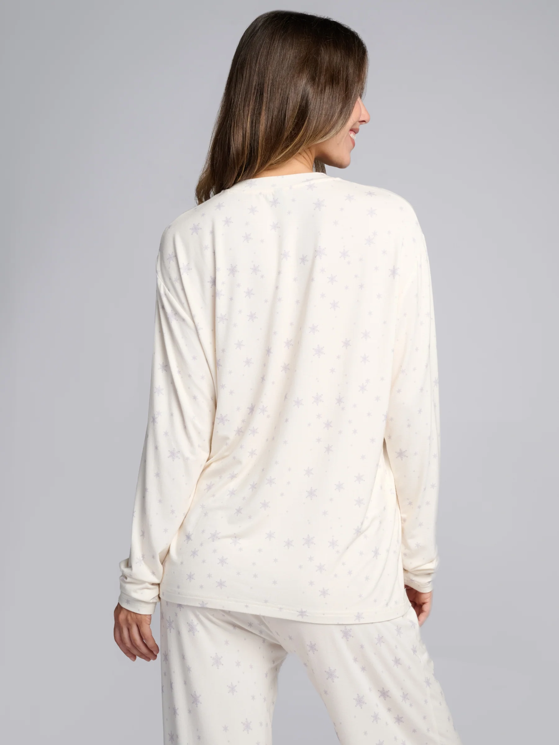 Cloud Lounge Long Sleeve Tee - Image 40