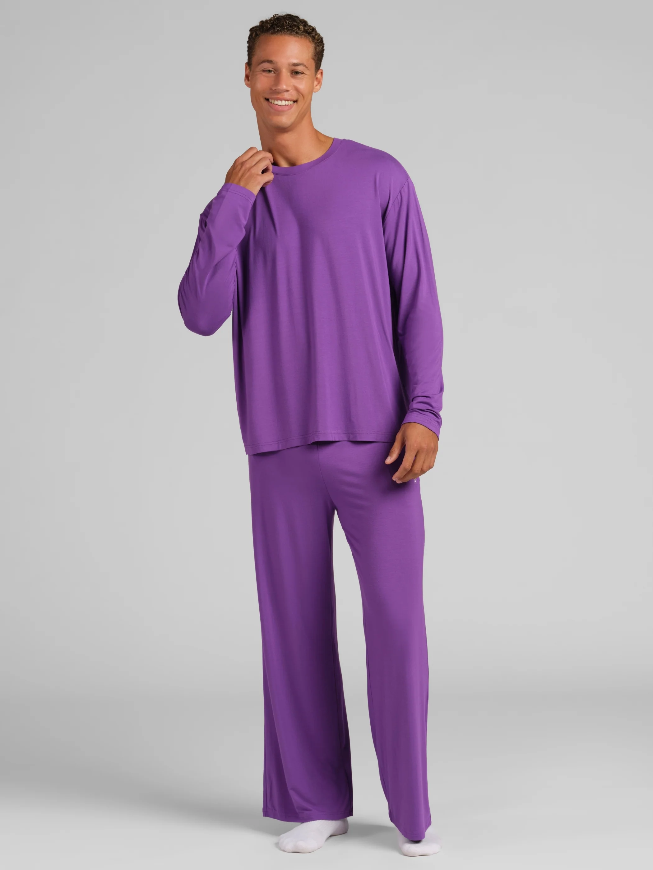 Cloud Lounge Long Sleeve Tee - Image 84