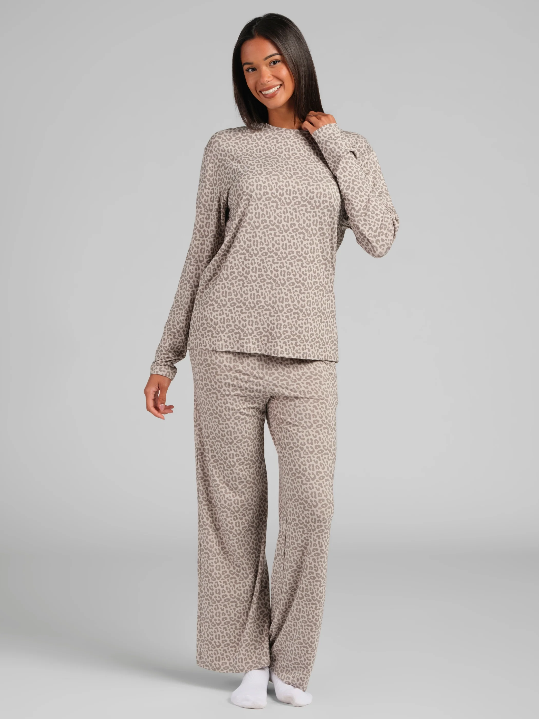 Cloud Lounge Long Sleeve Tee - Image 93
