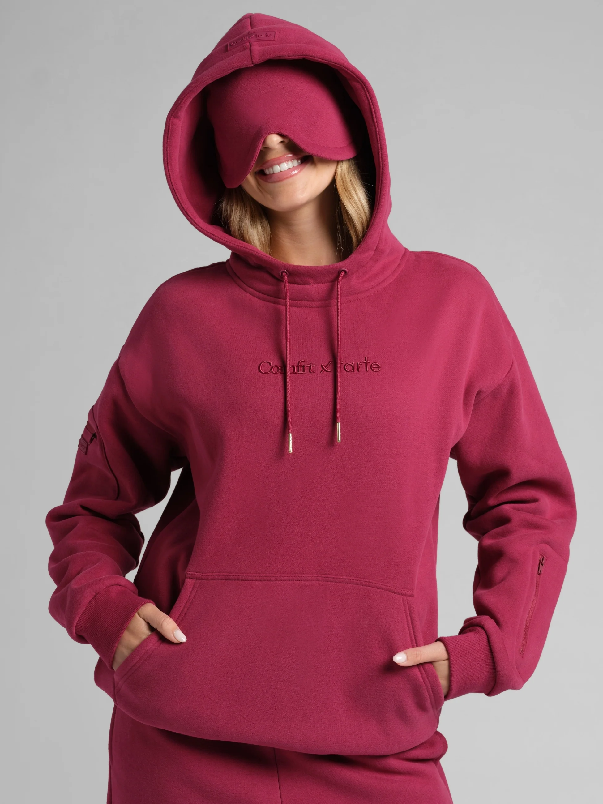 Comfrt x tarte Airplane Mode Travel Hoodie - Image 9
