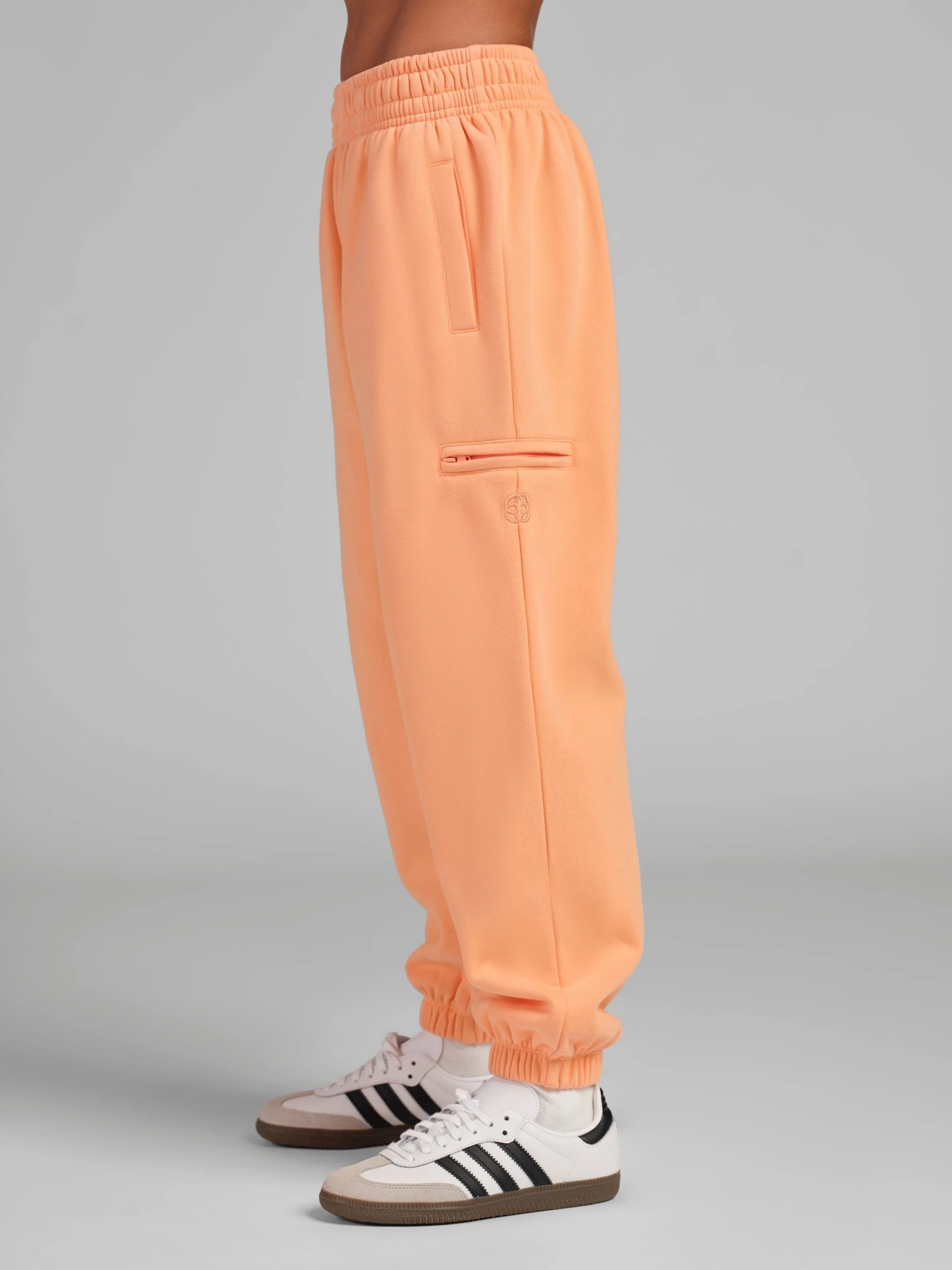 Kids Halo Lightweight Sweatpants - Image 17