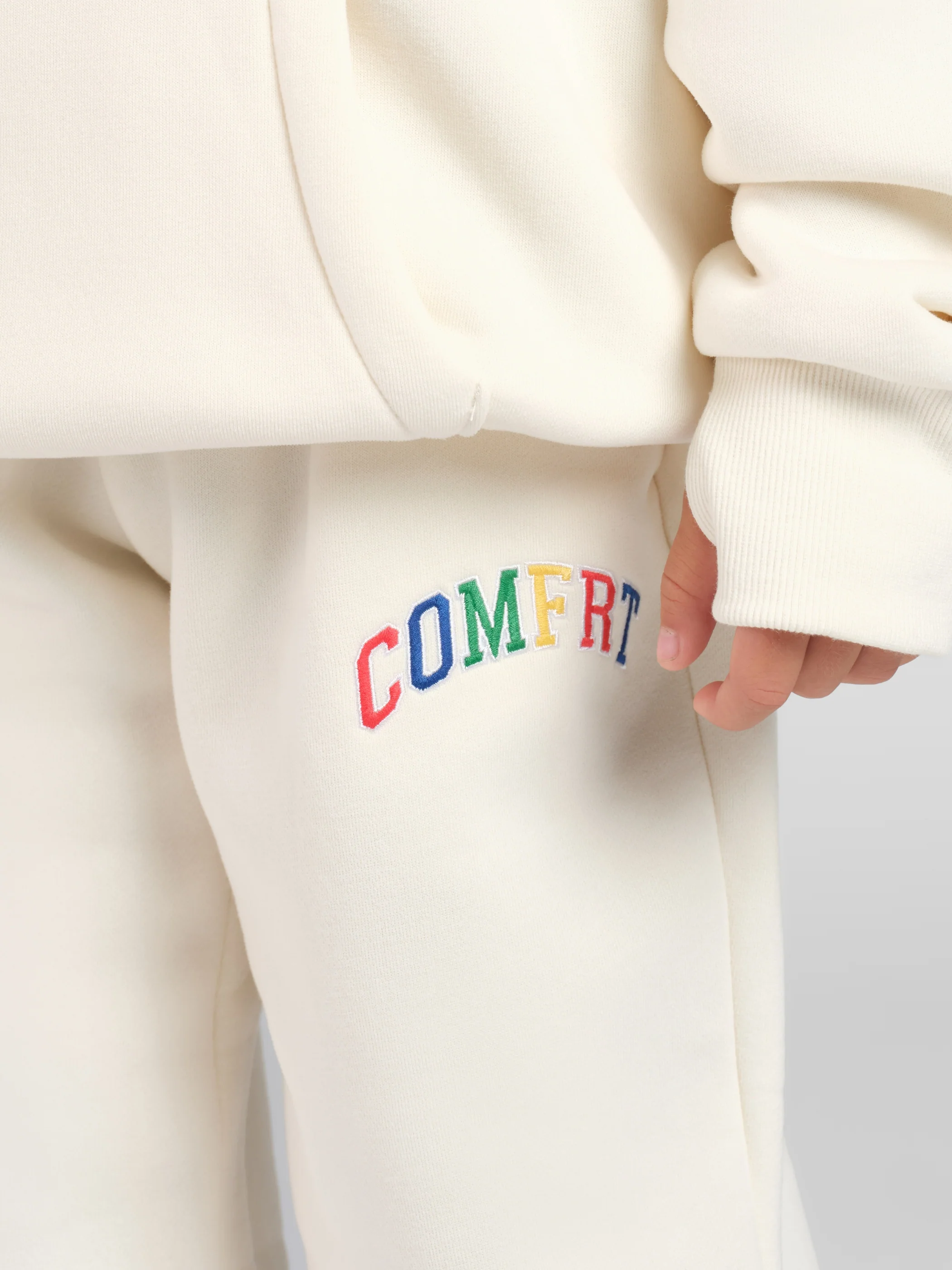 Varsity Kids Logo Sweatpants - Image 35