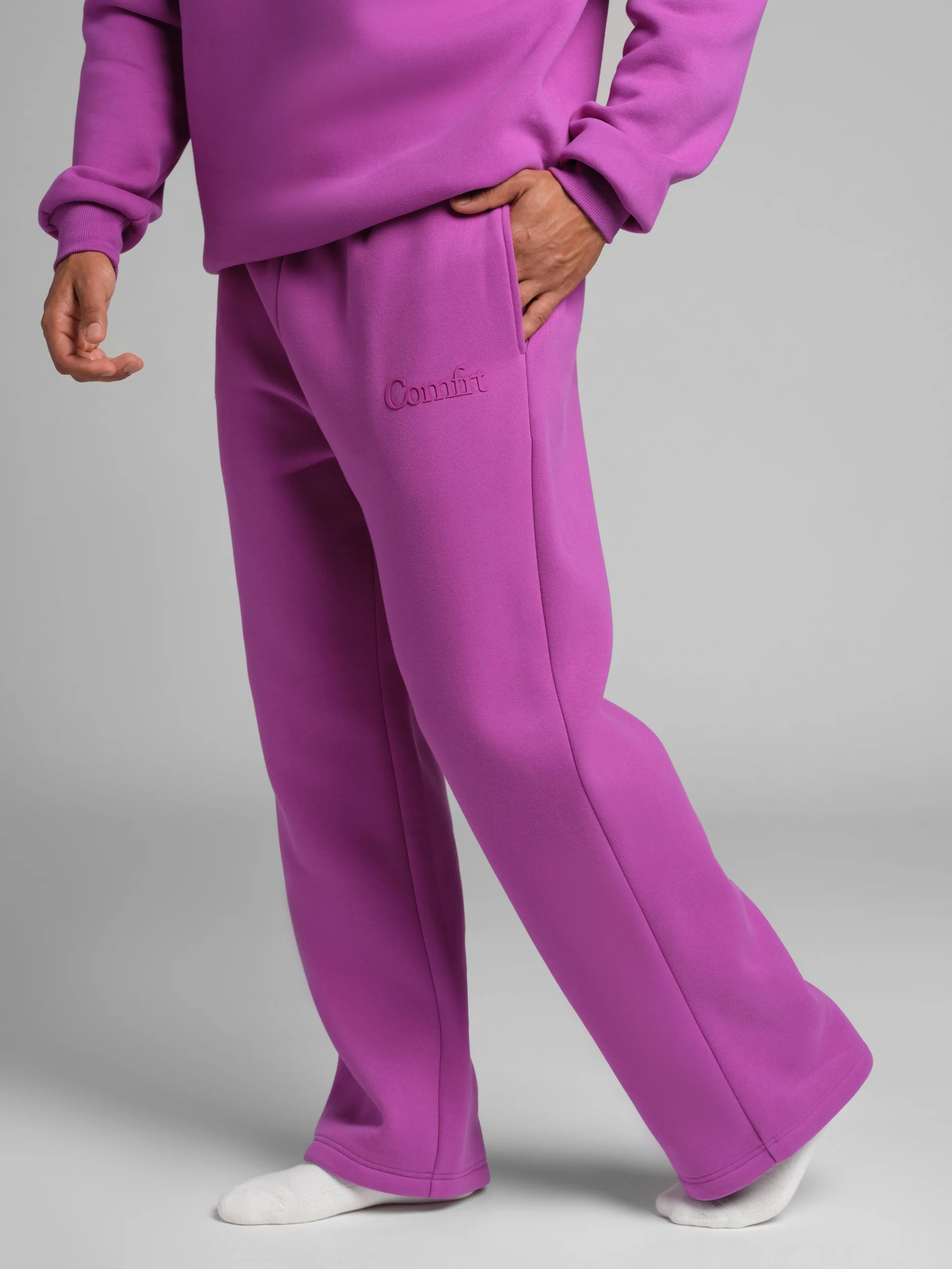 Minimalist Straight Leg Sweatpants - Image 51