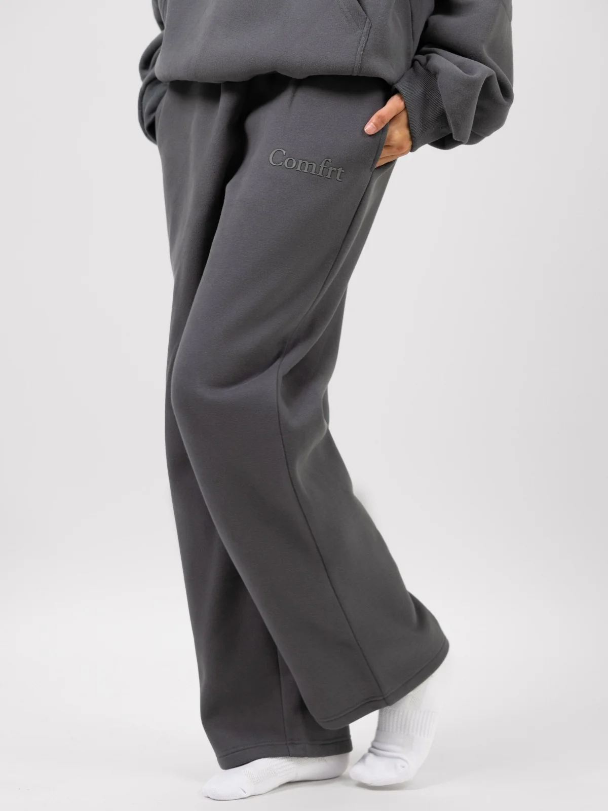 Minimalist Straight Leg Sweatpants - Image 4