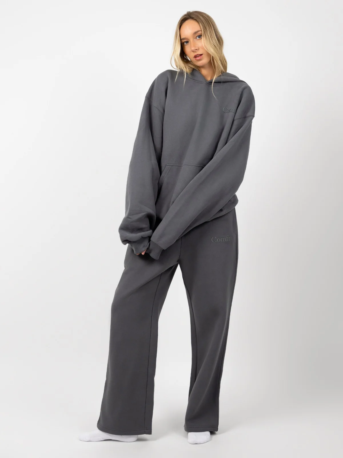 Minimalist Straight Leg Sweatpants - Image 5