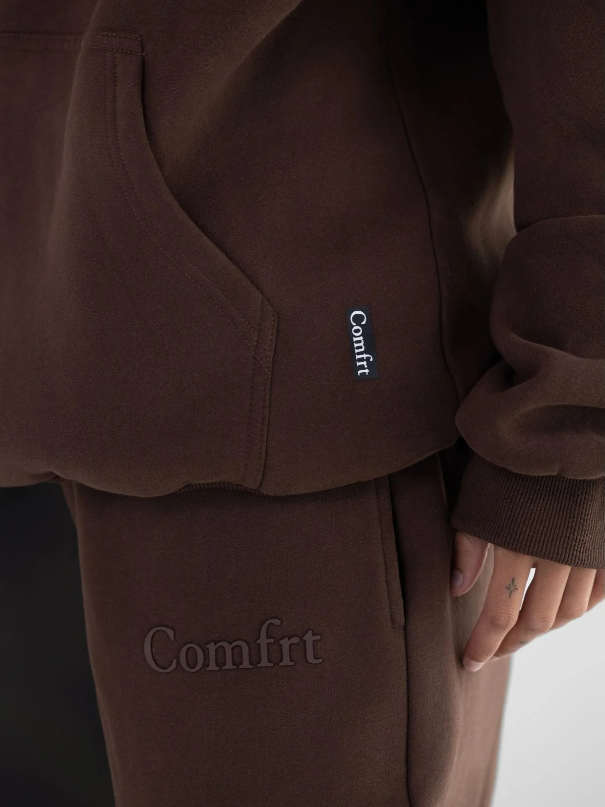 Minimalist Sweatpants - Pre-Order - Image 11
