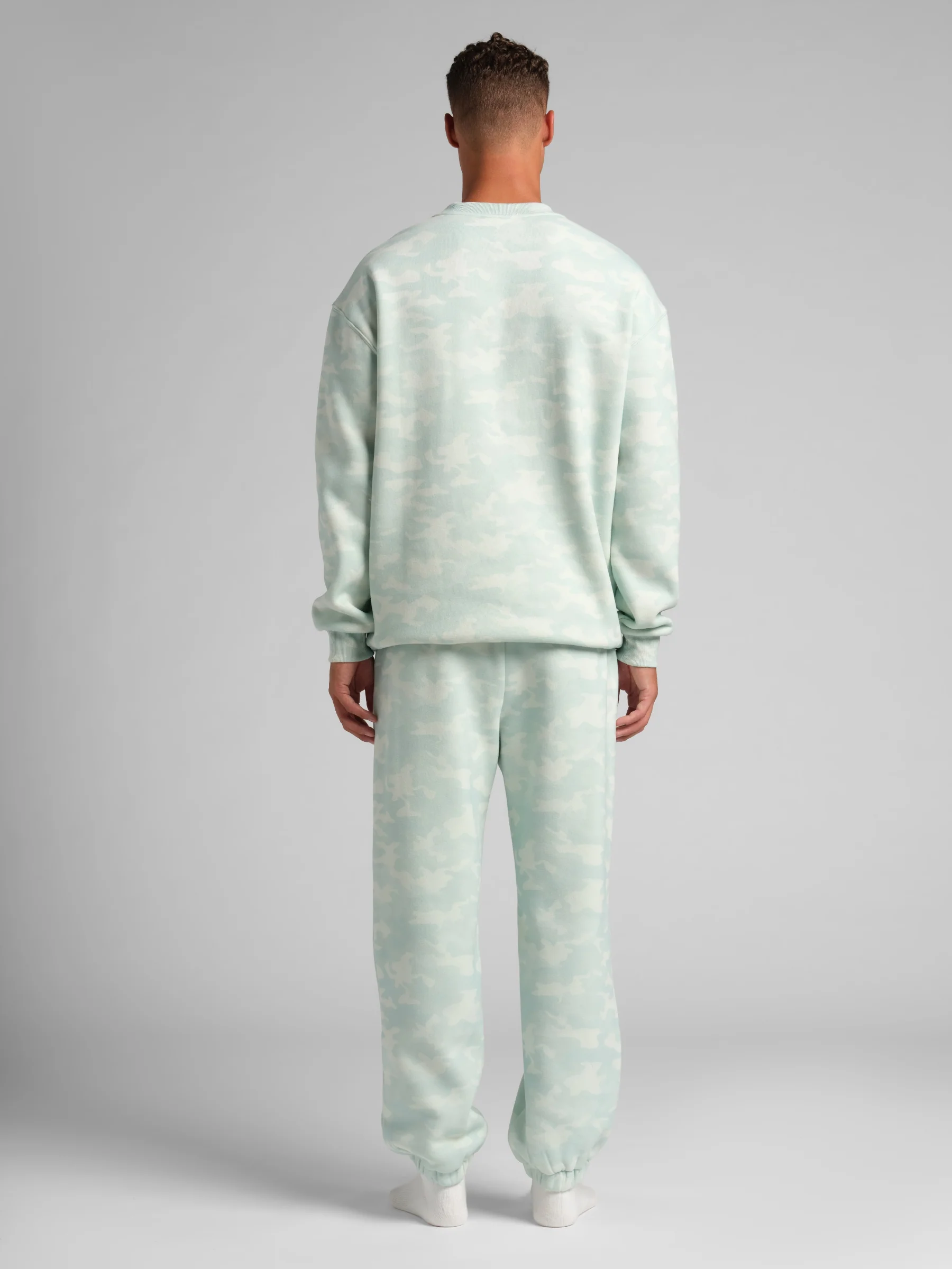 Pastel Crew - Image 41
