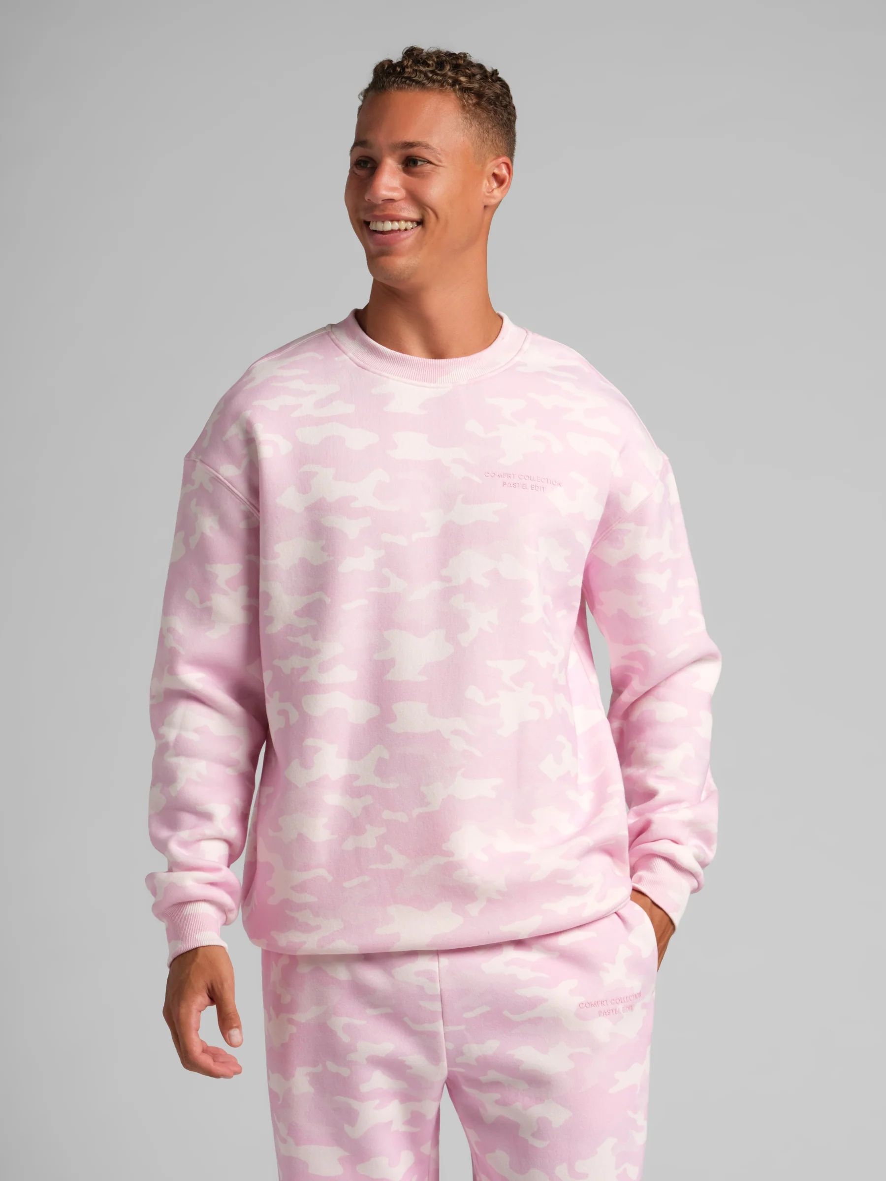 Pastel Crew - Image 47