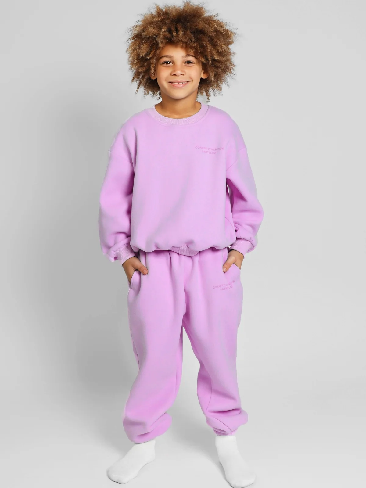 Pastel Kids Crew - Image 32