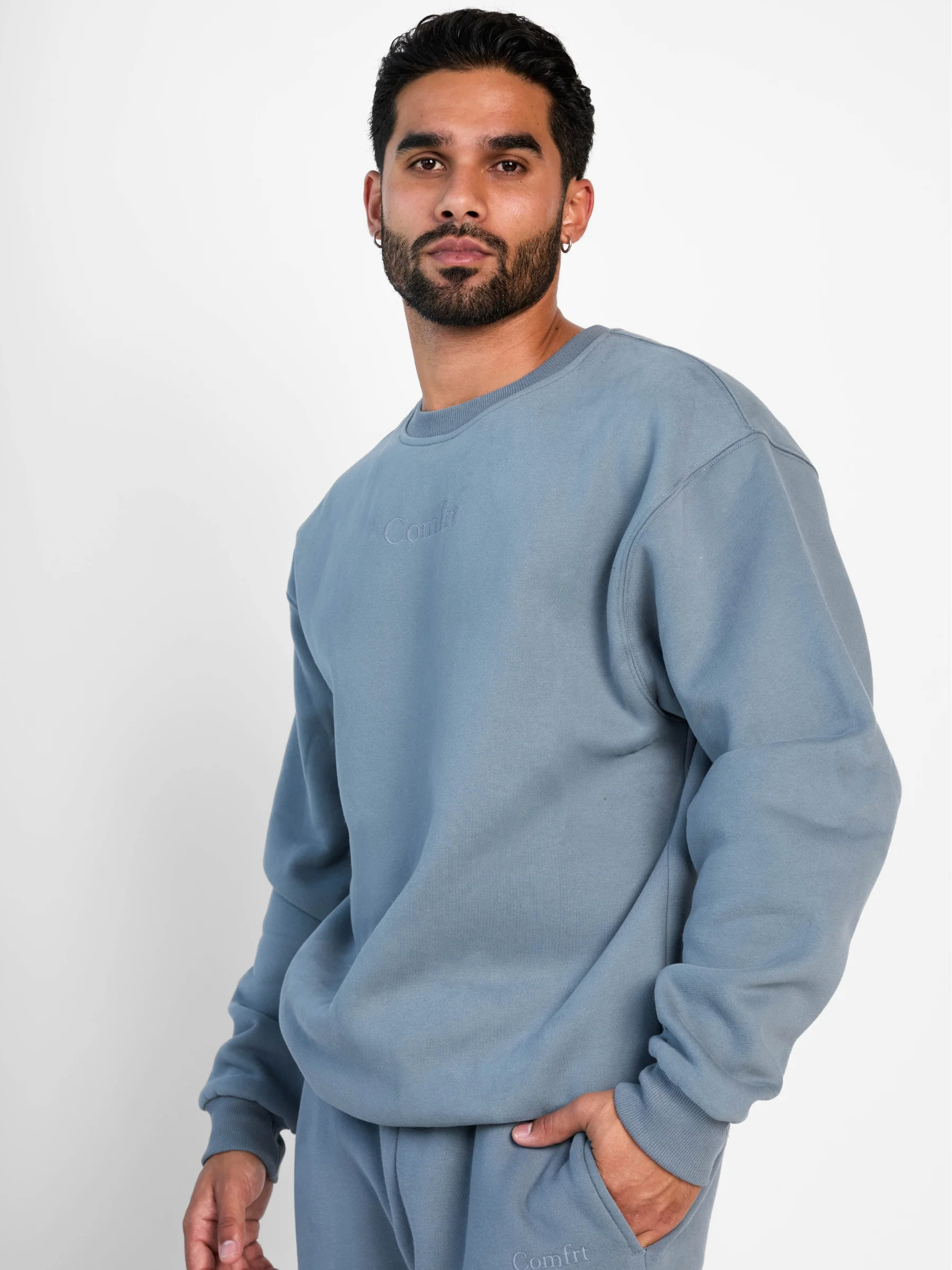 Signature Crew - Image 5