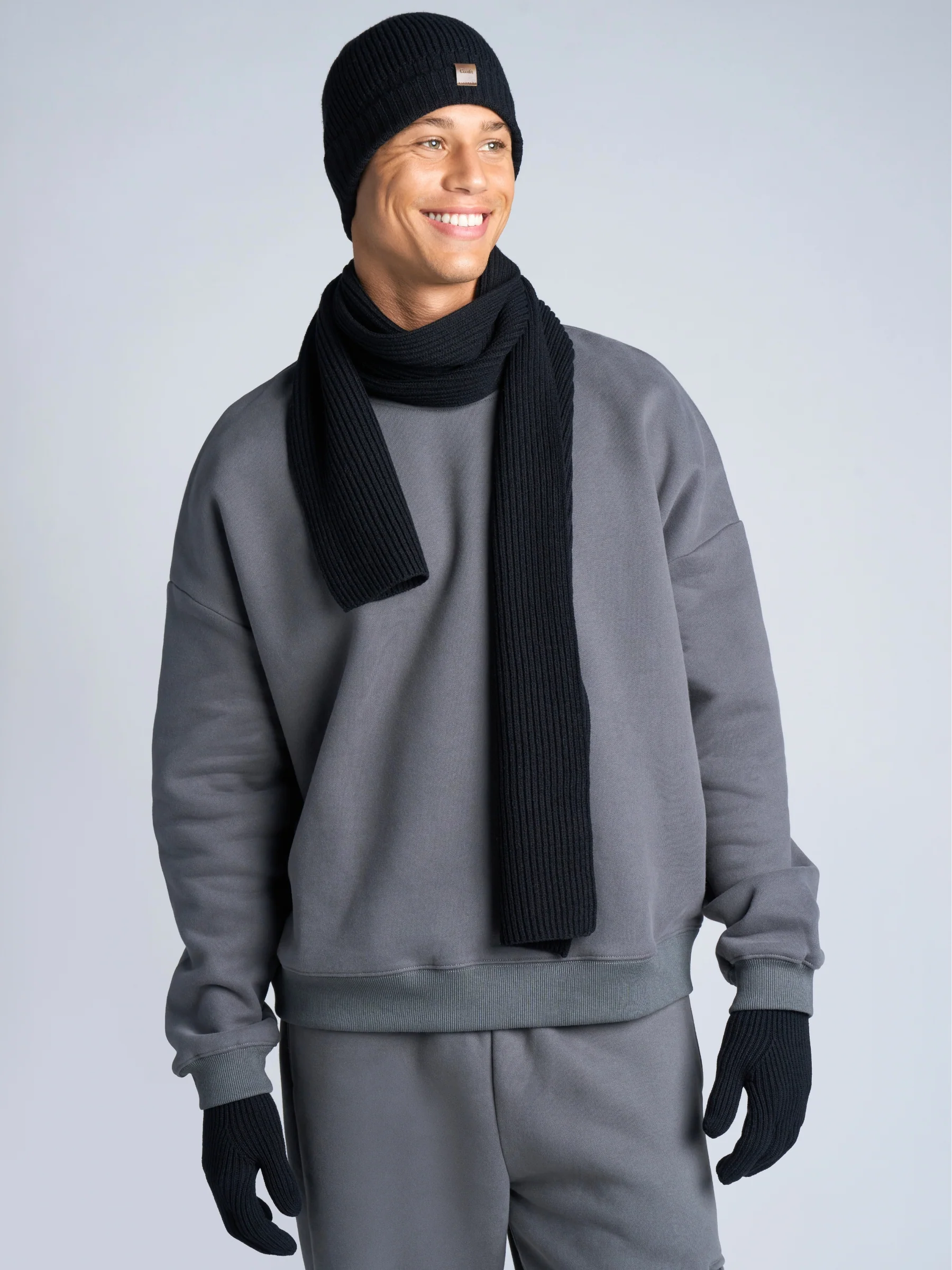 Winter Accessories Set - Image 23